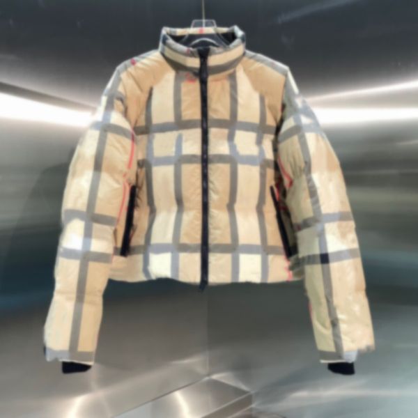 women black short down puffer jacket hooded winter coat hooded funnel neck
women black short down puffer jacket hooded winter coat hooded funnel neck