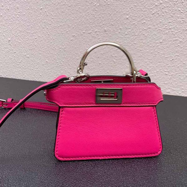 designer tote bag women fashion kitten handbag wallet luxury brand crossbody bag sheepskin material delicate and soft leather with metal han
designer tote bag women fashion kitten handbag wallet luxury brand crossbody bag sheepskin material delicate and soft leather with metal han