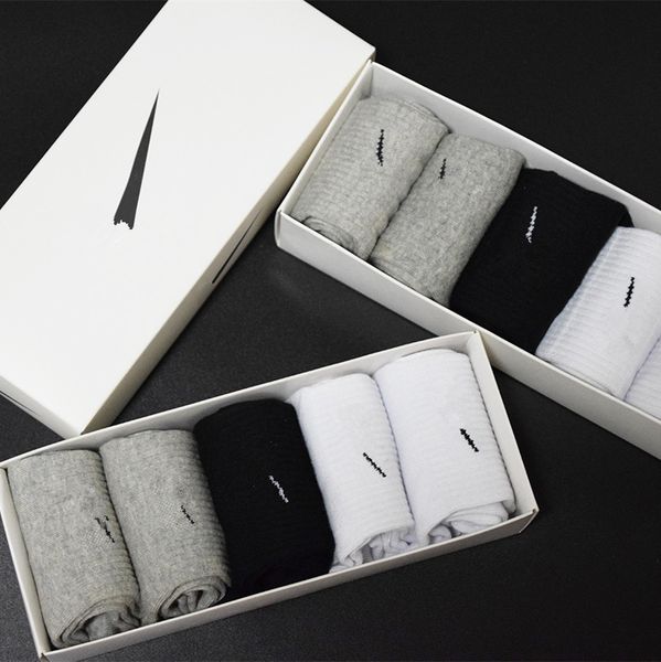 professional outdoor cycling sport socks textile 5 pairs brand embroidery basketball football soccer running trekking designer socks women m
professional outdoor cycling sport socks textile 5 pairs brand embroidery basketball football soccer running trekking designer socks women m