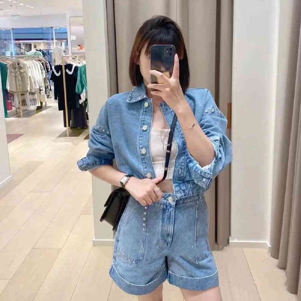 women's tracksuits french niche early autumn rivet lapel short denim jacket crimped shorts, Gray
women's tracksuits french niche early autumn rivet lapel short denim jacket crimped shorts, Gray