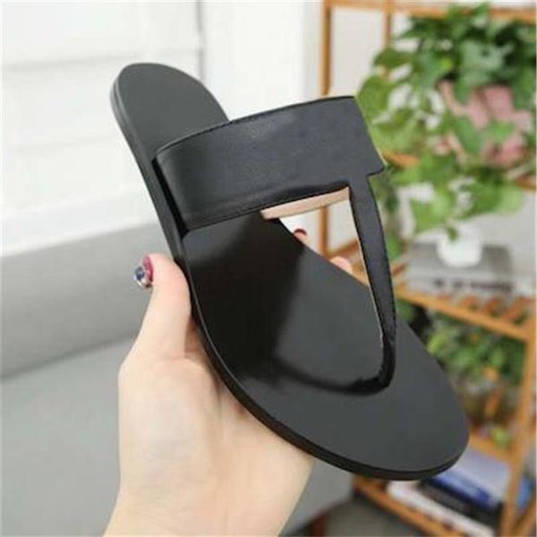 ladies slippers slides flip flops shoes black white casual shoe leather scuffs sneakers scarpe chaussures with box 36-45233t
ladies slippers slides flip flops shoes black white casual shoe leather scuffs sneakers scarpe chaussures with box 36-45233t