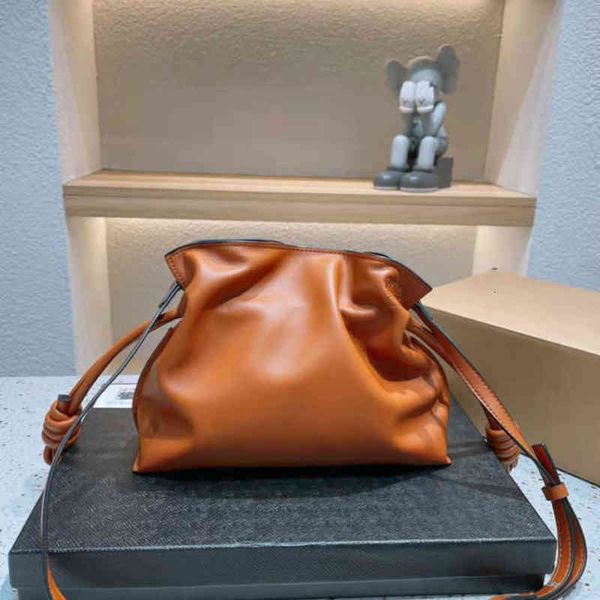 bags designer handbag women loewss's 2023 autumn luoyiwei balloon bucket diagonal cross net red same style
bags designer handbag women loewss's 2023 autumn luoyiwei balloon bucket diagonal cross net red same style