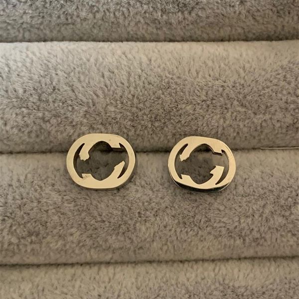 2021 arrival whole letter stud earring 316l stainless steel 3 colors 18k gold rose silver women's men earrings2486, Golden;silver
2021 arrival whole letter stud earring 316l stainless steel 3 colors 18k gold rose silver women's men earrings2486, Golden;silver
