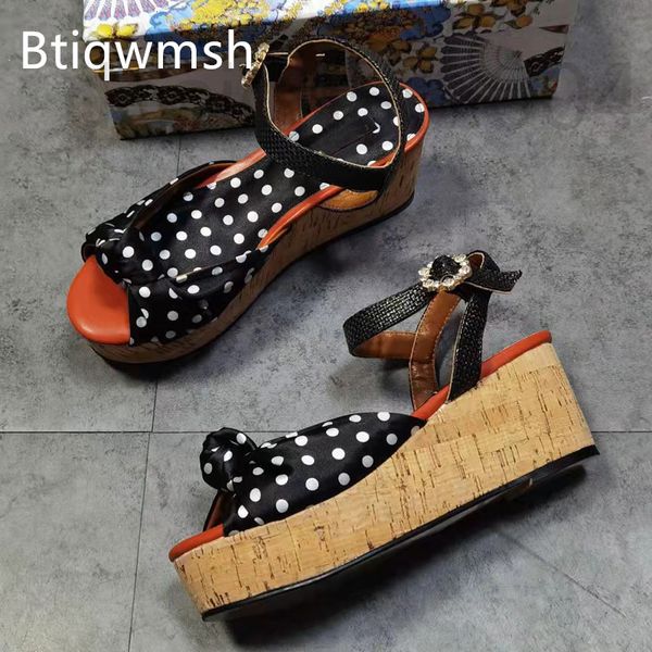 sandals designer luxury satin platform wedges sandals woman open toe rhinestone butterfly knot high heel lady fashion party shoes ly9z, Black
sandals designer luxury satin platform wedges sandals woman open toe rhinestone butterfly knot high heel lady fashion party shoes ly9z, Black