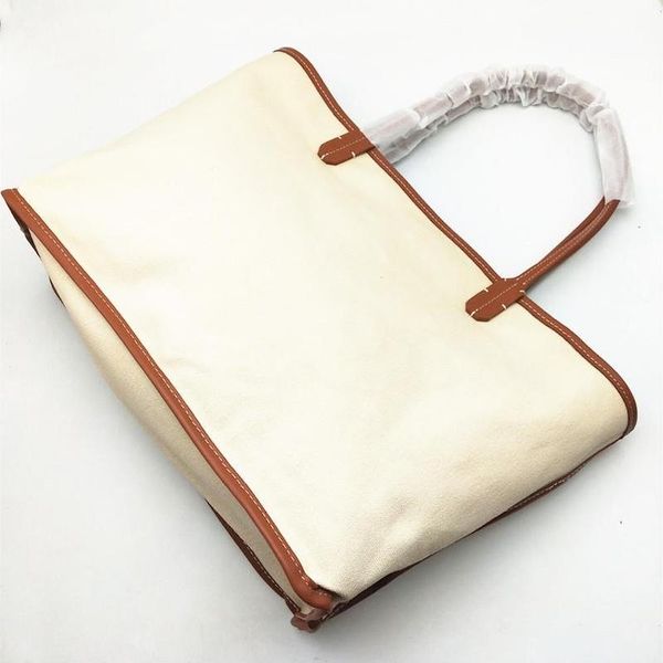 leisure women's bags hand wallets fashion large capacity holiday beach bags wholesale reusable designer handbags
leisure women's bags hand wallets fashion large capacity holiday beach bags wholesale reusable designer handbags
