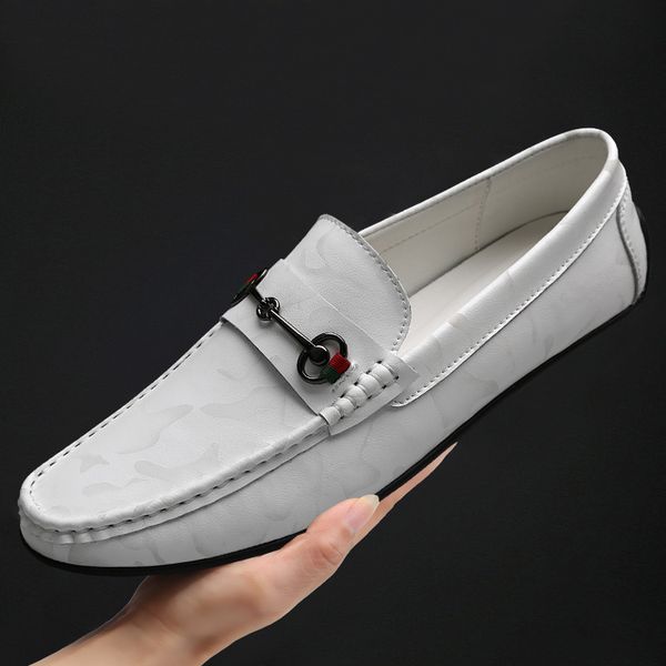 leather shoes 2022 autumn white wear-resistant soft sole metal leisure, Red;white