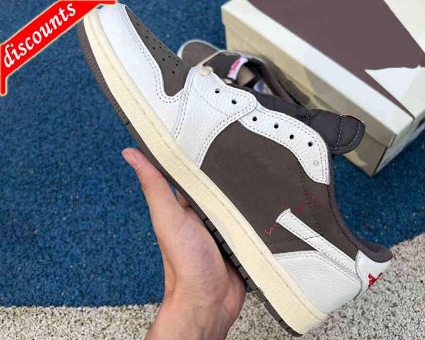 new sandals reverse mocha ts 1s low og ts sp 1 mens basketball shoes color white brown beige khaki university outdoor sneakers cd4487-100, Black
new sandals reverse mocha ts 1s low og ts sp 1 mens basketball shoes color white brown beige khaki university outdoor sneakers cd4487-100, Black