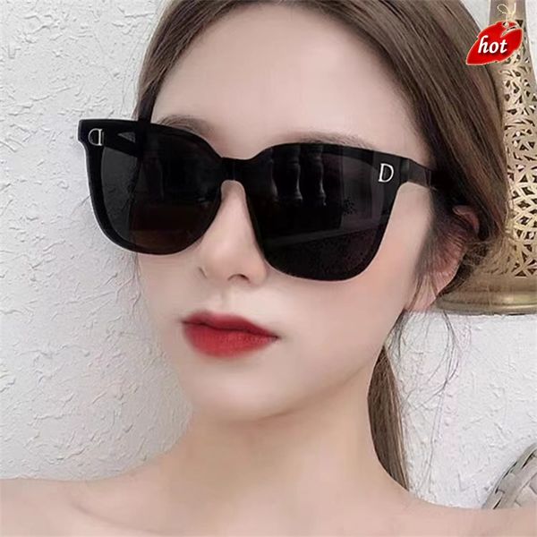 designer sunglasses men women fashion trendy brand factory online export 2022 glass net red large frame letter d korean box point, White;black
designer sunglasses men women fashion trendy brand factory online export 2022 glass net red large frame letter d korean box point, White;black