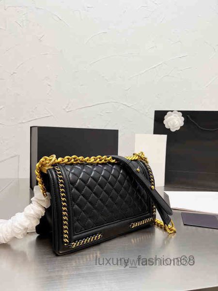 shoulder bags designer cf crobody bags luxury brand fashion square claic flap wallet women's leather designer chain mobile phone handba
shoulder bags designer cf crobody bags luxury brand fashion square claic flap wallet women's leather designer chain mobile phone handba