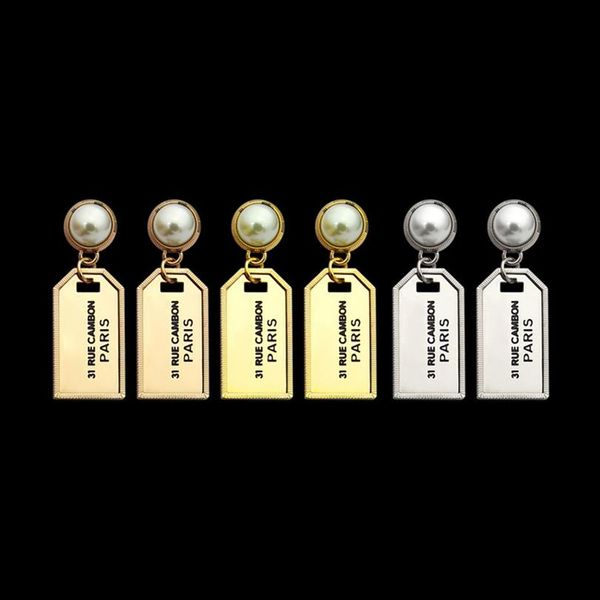 2021 never fading titanium steel fashion studs silver rose gold earring women designers earings pearl tag classic jewelry logo pri202a, Golden;silver
2021 never fading titanium steel fashion studs silver rose gold earring women designers earings pearl tag classic jewelry logo pri202a, Golden;silver