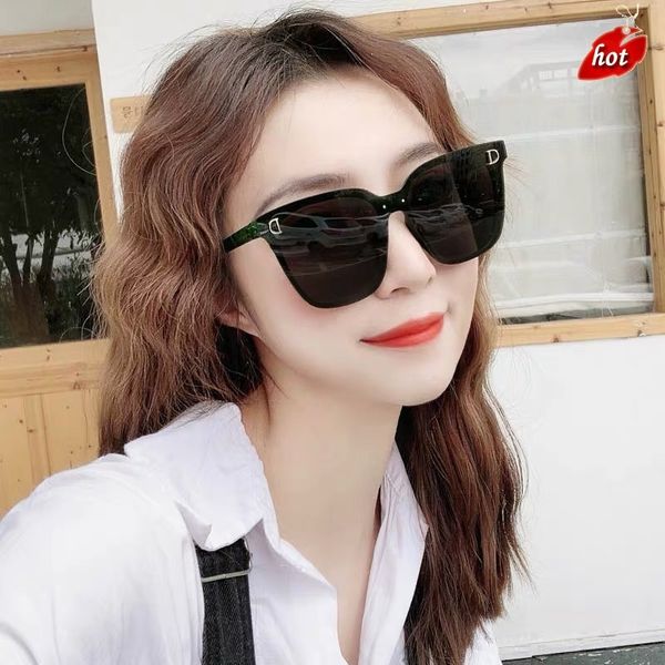 designer sunglasses men women fashion trendy brand factory online export 2022 new d trend men's and women's large frame, White;black
designer sunglasses men women fashion trendy brand factory online export 2022 new d trend men's and women's large frame, White;black