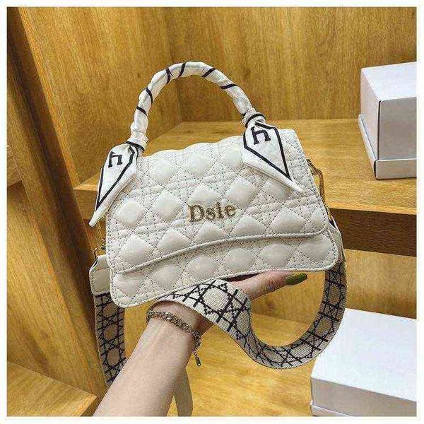 fashion bag 75% off factory clearance fashion trend women's 2022 new shelf carrying wide shoulder belt cross bag
fashion bag 75% off factory clearance fashion trend women's 2022 new shelf carrying wide shoulder belt cross bag