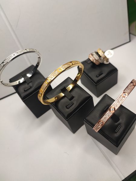gold bracelet women's mens bangle designer diamonds jewelry femme silver set diamond simple love watches women men couple bracelets fin, Black
gold bracelet women's mens bangle designer diamonds jewelry femme silver set diamond simple love watches women men couple bracelets fin, Black