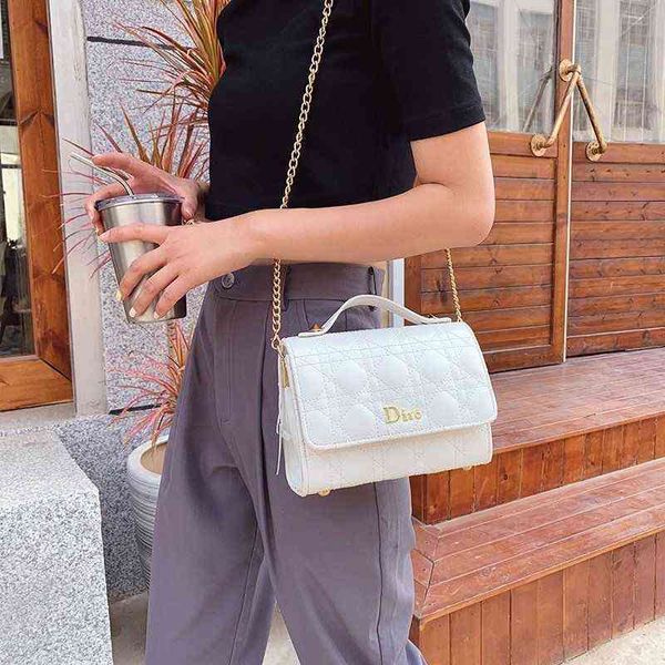 fashion bag 75% off factory clearance xiaobao women's 2022 new net red cross fashion lingge one shoulder bag
fashion bag 75% off factory clearance xiaobao women's 2022 new net red cross fashion lingge one shoulder bag