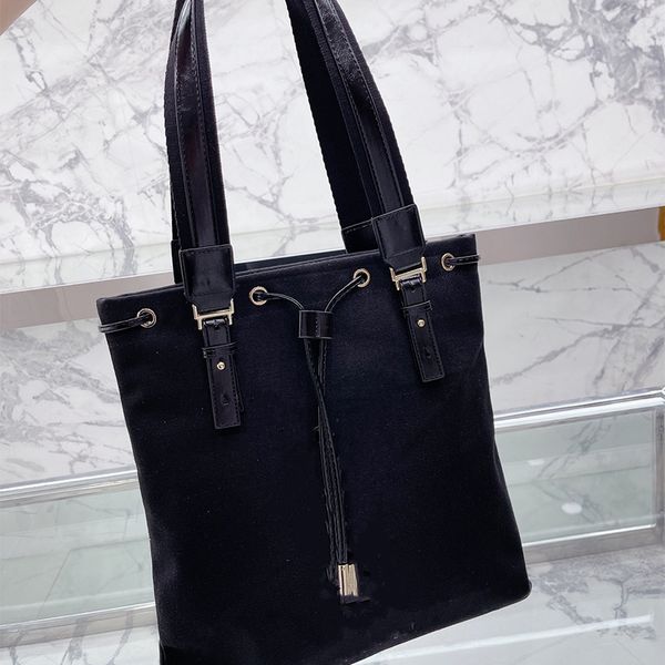 luxury shopping bag fashion womens the tote bag women totes handbags purses lady crossbody hobo shoulder purse handbag wallet backpak
luxury shopping bag fashion womens the tote bag women totes handbags purses lady crossbody hobo shoulder purse handbag wallet backpak