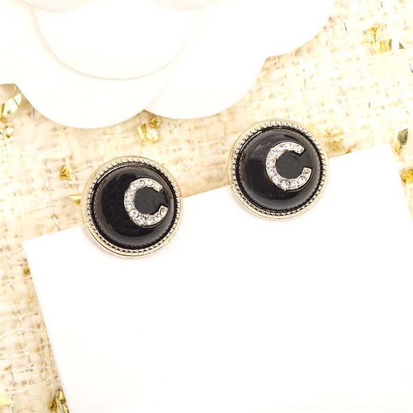 2022 charm small round shape stud earring with diamond and black resin part for women wedding jewelry gift have box st229l, Golden
2022 charm small round shape stud earring with diamond and black resin part for women wedding jewelry gift have box st229l, Golden