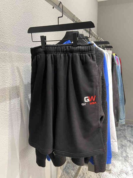 men's shorts summer gym wear letter print ins couple casual short sleeve pants, White;black
men's shorts summer gym wear letter print ins couple casual short sleeve pants, White;black