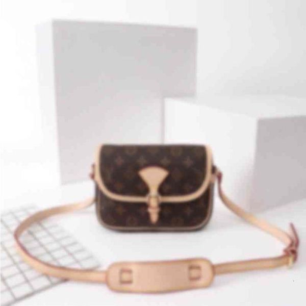 louiseitys 1 viutonitys bag brand luxury closure women style classic gift bags fittings brass leather buckle shoulder holiday gold fupqe, Brown;gray
louiseitys 1 viutonitys bag brand luxury closure women style classic gift bags fittings brass leather buckle shoulder holiday gold fupqe, Brown;gray