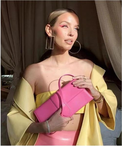 luxury handbag shoulder bags leather designers jacquemu hand flap velvet bamnino palm pattern tote le bambino long noeud long version grand
luxury handbag shoulder bags leather designers jacquemu hand flap velvet bamnino palm pattern tote le bambino long noeud long version grand