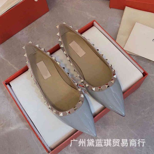 v dress shoes classic cow patent leather rivet pointed head low shallow mouth simple and comfortable versatile flat sole shoes women's, Black
v dress shoes classic cow patent leather rivet pointed head low shallow mouth simple and comfortable versatile flat sole shoes women's, Black