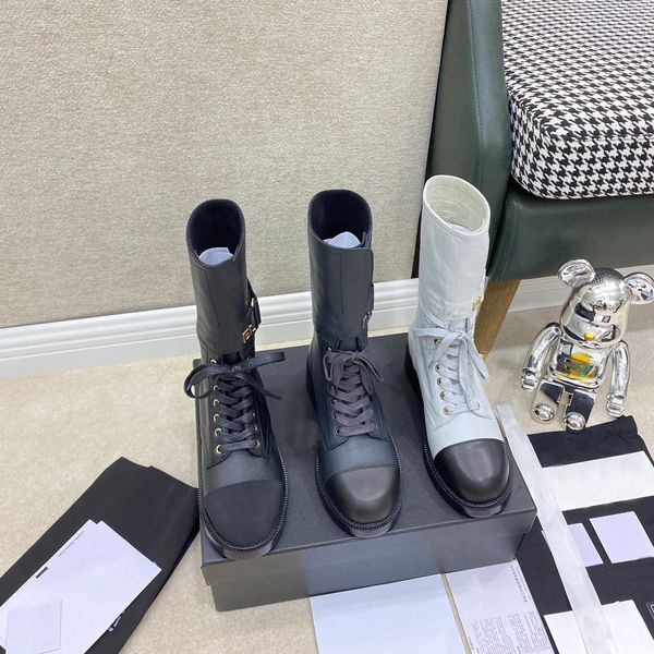 10a 2022 autumn and winter zipper boots rhombus lace-up short boots small fragrant leather thick bottom belt box 016, Black
10a 2022 autumn and winter zipper boots rhombus lace-up short boots small fragrant leather thick bottom belt box 016, Black