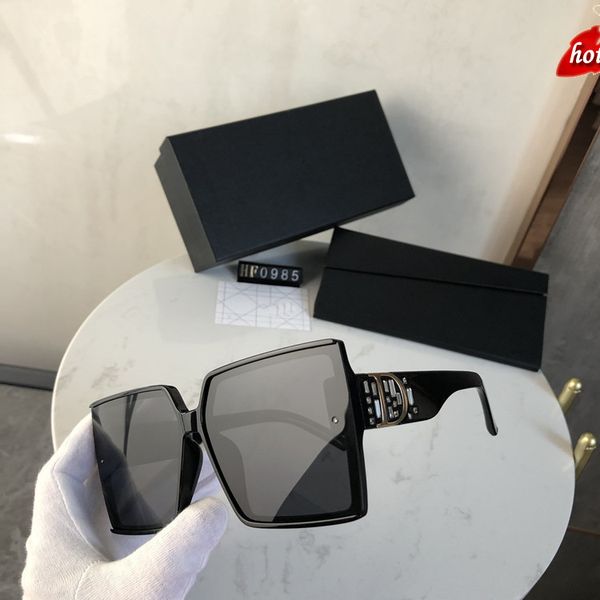 designer sunglasses men women fashion trendy brand factory online export 2022 new style large frame women's d family polarized street d, White;black
designer sunglasses men women fashion trendy brand factory online export 2022 new style large frame women's d family polarized street d, White;black