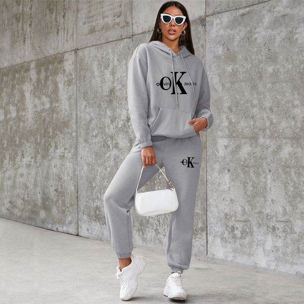 autumn women solid tracksuit 2022 fashion long sleeve hoodies sweatpants fleece suits female loose letter print two piece sets, Gray
autumn women solid tracksuit 2022 fashion long sleeve hoodies sweatpants fleece suits female loose letter print two piece sets, Gray