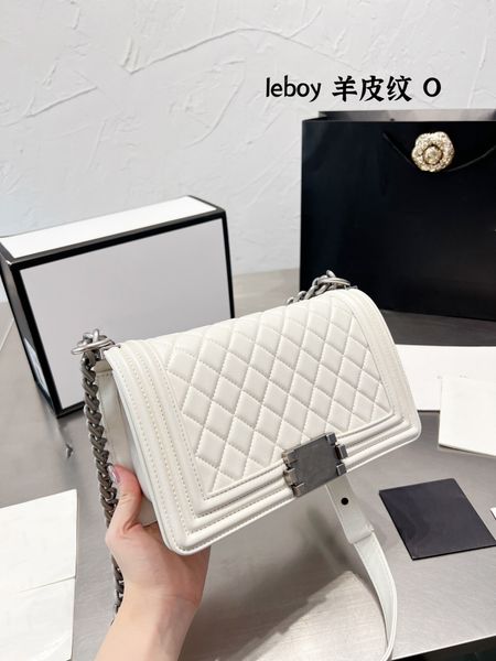 designers shoulder bag luxurious tote purse handbag message bags cluth classic genuine leather crossbody sheepskin gift box silver chain 25c
designers shoulder bag luxurious tote purse handbag message bags cluth classic genuine leather crossbody sheepskin gift box silver chain 25c