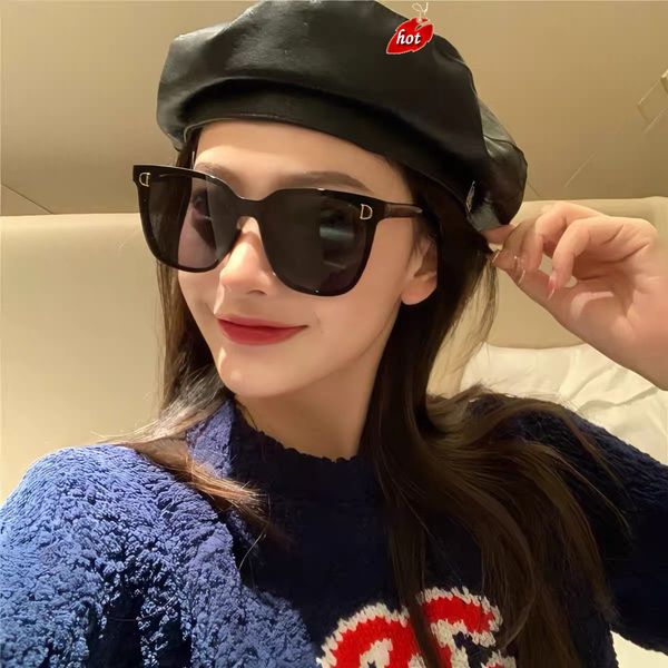 designer sunglasses men women fashion trendy brand factory online export 2022 new korean g's d-shaped large frame trend, White;black
designer sunglasses men women fashion trendy brand factory online export 2022 new korean g's d-shaped large frame trend, White;black