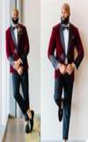customise 2 pcs mens wedding tuxedos shawl lapel velvet gentle groom wear slim fit groomsmen jacket pants man blazer5803238, Black;gray
customise 2 pcs mens wedding tuxedos shawl lapel velvet gentle groom wear slim fit groomsmen jacket pants man blazer5803238, Black;gray