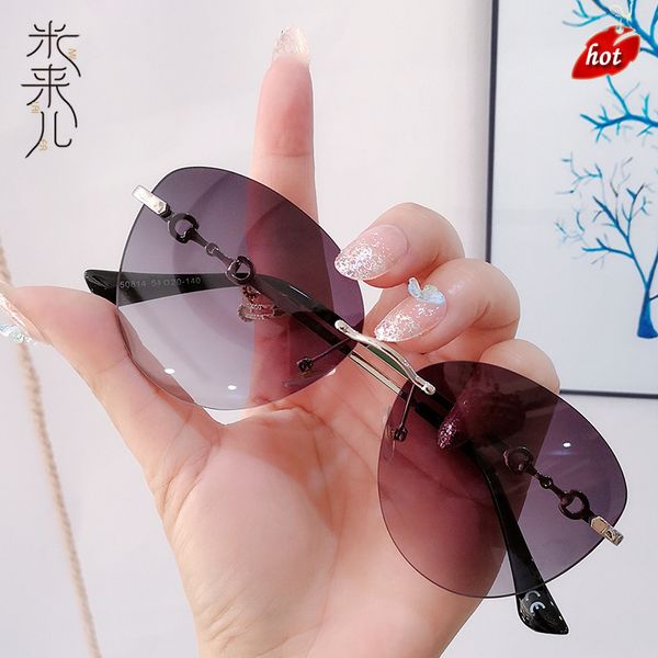 designer sunglasses men women fashion trendy brand factory online export 2022 d's new cat's eye gradient women's cut edge str, White;black
designer sunglasses men women fashion trendy brand factory online export 2022 d's new cat's eye gradient women's cut edge str, White;black