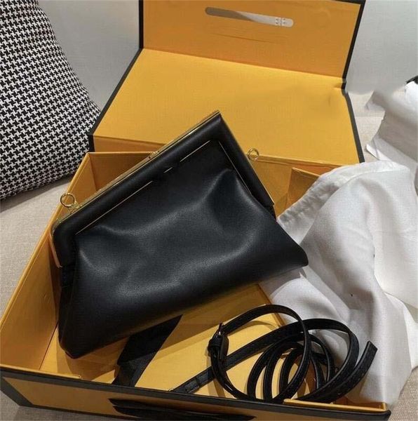 cross shoulder purse fendii uality luxurys designers crossbody shoulder bags for women 2022 fashion women's nylon leather handbags hand
cross shoulder purse fendii uality luxurys designers crossbody shoulder bags for women 2022 fashion women's nylon leather handbags hand