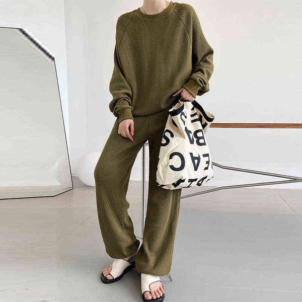 women's tracksuits loose casual women's waffle two piece set o-neck raglan sleeve sweatshirt and elastic waist joggers ladies suit, Gray
women's tracksuits loose casual women's waffle two piece set o-neck raglan sleeve sweatshirt and elastic waist joggers ladies suit, Gray