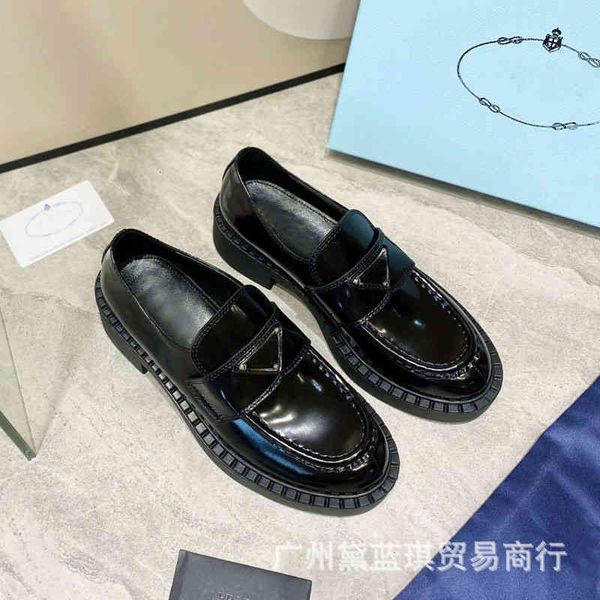 shoes cowhide dress triangle mark round head gear bottom thick heel handsome british style one foot on the leoford shoes single shoe 7geg g2, Black
shoes cowhide dress triangle mark round head gear bottom thick heel handsome british style one foot on the leoford shoes single shoe 7geg g2, Black