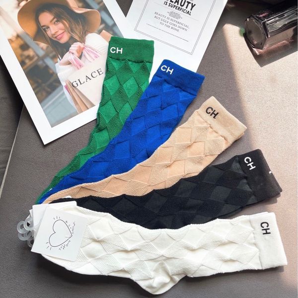 2022 designer socks luxury mens womens cotton sock classic ch letter comfortable fashion flash, Black;white
2022 designer socks luxury mens womens cotton sock classic ch letter comfortable fashion flash, Black;white