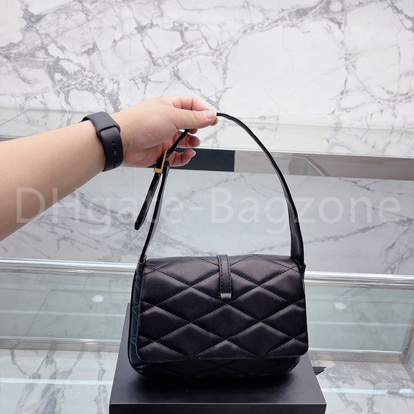 designer shoulder bag high fashion underarm bag fashion ladies handbag 2022 vintage calfskin large capacity
designer shoulder bag high fashion underarm bag fashion ladies handbag 2022 vintage calfskin large capacity