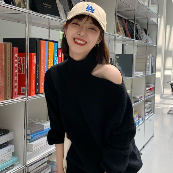 women s sweaters 3colors autumn winter women pullovers and jumper korean style hole loose knitted sweater female c8013 220829, White;black
women s sweaters 3colors autumn winter women pullovers and jumper korean style hole loose knitted sweater female c8013 220829, White;black