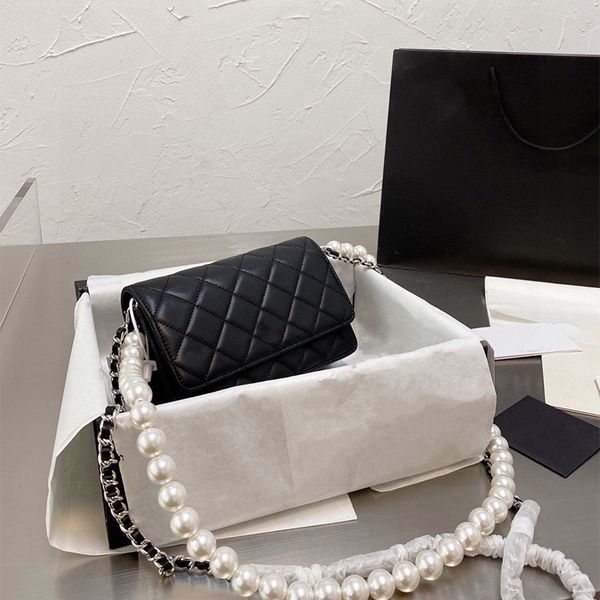 luxury crossbody leather bag designer lady fashion pearl chain card holder shoulder bags classic woman quilted the tote bag sacoche messenge
luxury crossbody leather bag designer lady fashion pearl chain card holder shoulder bags classic woman quilted the tote bag sacoche messenge