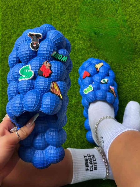 slipper litchi shoes large sandals women wear baotou slippers ladies flip flops for men 220801, Black
slipper litchi shoes large sandals women wear baotou slippers ladies flip flops for men 220801, Black