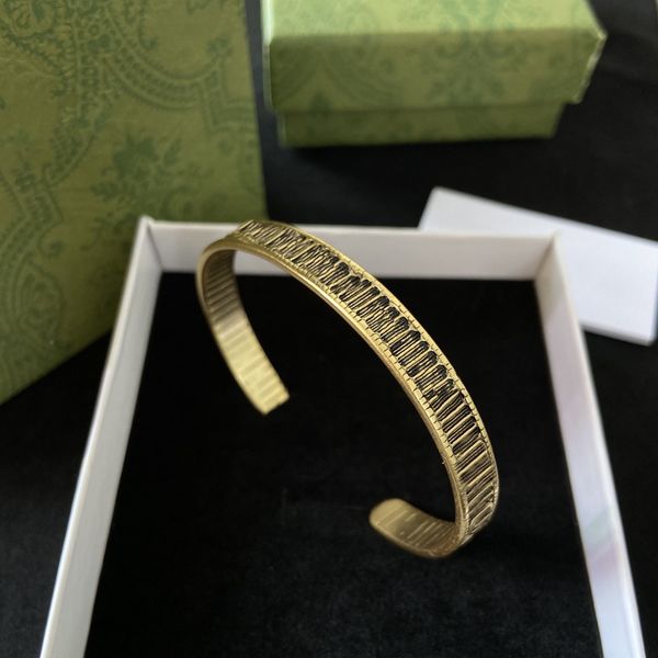 fashion designer ladies bracelet charm exquisite invisible luxury jewelry new, Black
fashion designer ladies bracelet charm exquisite invisible luxury jewelry new, Black