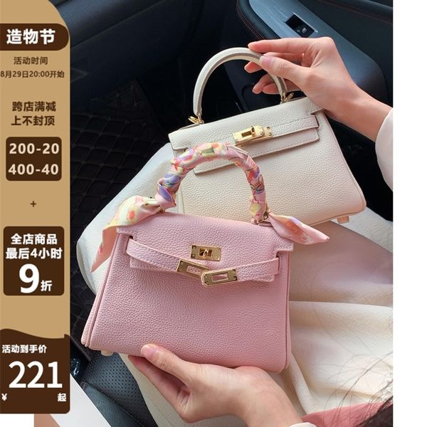designer kelys herme bags first layer lychee pattern pink second generation mini handbag female 2022 new single shoulder diagonal platinum
designer kelys herme bags first layer lychee pattern pink second generation mini handbag female 2022 new single shoulder diagonal platinum