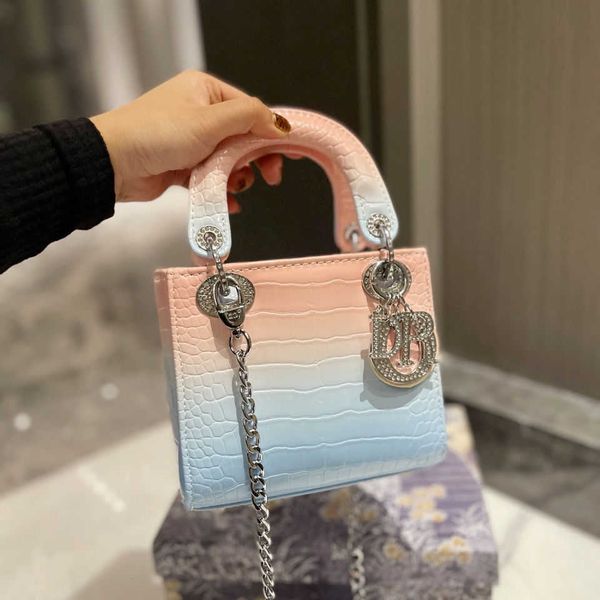 evening bags d three grid patent leather princess bag crocodile pattern gradient color matching 2021 new handbag diagonal shoulder bag
evening bags d three grid patent leather princess bag crocodile pattern gradient color matching 2021 new handbag diagonal shoulder bag