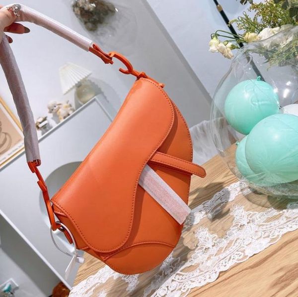 2023tote bags gold letter handbags purses classic saddle womens luxury designer handbag fashion brand crossbody shoulder bag women lady
2023tote bags gold letter handbags purses classic saddle womens luxury designer handbag fashion brand crossbody shoulder bag women lady