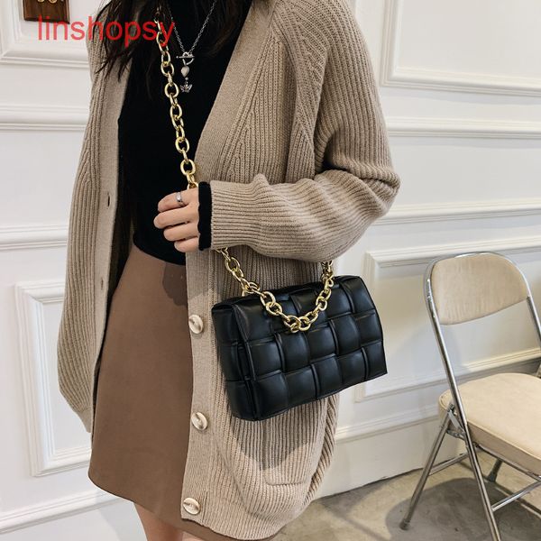 bottegas bags venetas cassette handbags evening 2022 autumn and winter new fas
bottegas bags venetas cassette handbags evening 2022 autumn and winter new fas