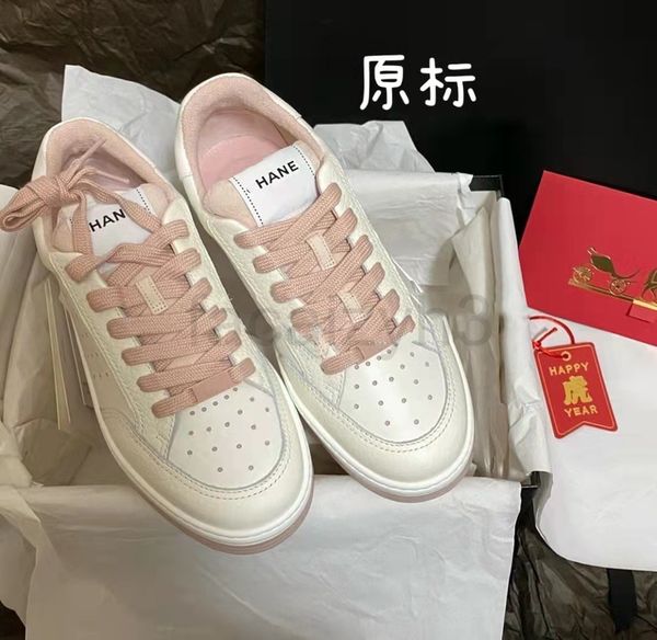 dress shoes designer 2022 spring small fragrance panda color matching white shoes with thick soles casual and versatile candy colored board, Black
dress shoes designer 2022 spring small fragrance panda color matching white shoes with thick soles casual and versatile candy colored board, Black