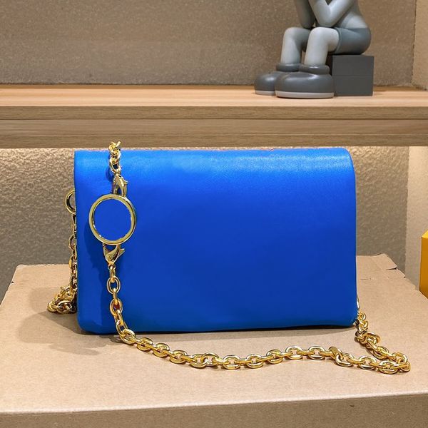 fashion trend embossed soft sheepskin women's messenger bags embossed printing designer hand single shoulder bagg waist bag
fashion trend embossed soft sheepskin women's messenger bags embossed printing designer hand single shoulder bagg waist bag