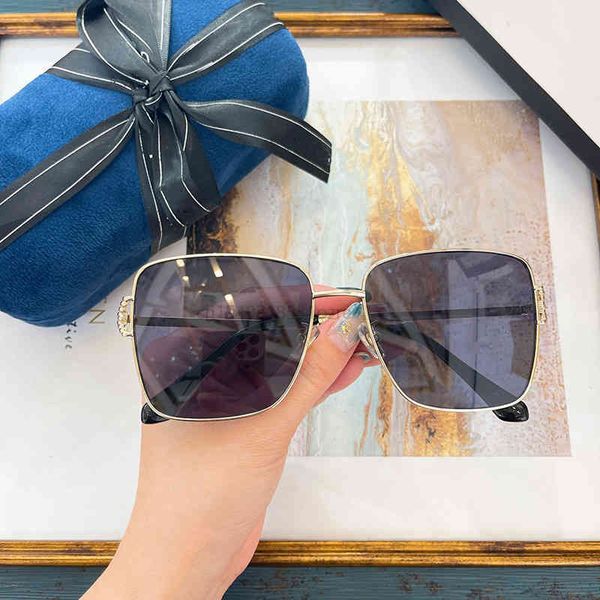 sunglasses vintage gradient rimless alloy aviation pilot for men 2022 female fashion metal oval shades black brown 0567, White;black
sunglasses vintage gradient rimless alloy aviation pilot for men 2022 female fashion metal oval shades black brown 0567, White;black