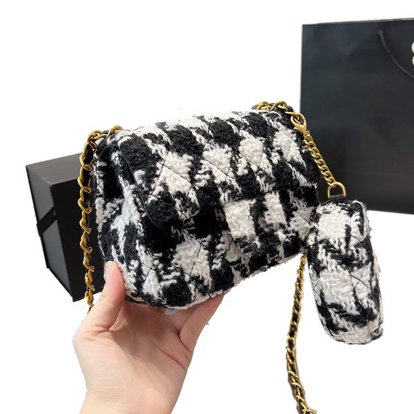 classic mini flap tweed crossbody bags france brand quilted matelasse gold chain bag women shoulder handbags purse luxury designer bag with
classic mini flap tweed crossbody bags france brand quilted matelasse gold chain bag women shoulder handbags purse luxury designer bag with