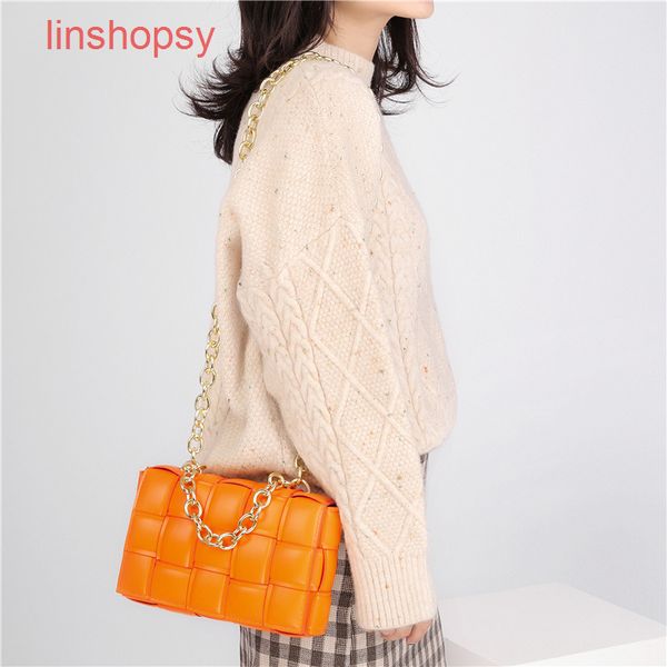 bottegas bags venetas cassette handbags evening new women two-piece set small
bottegas bags venetas cassette handbags evening new women two-piece set small