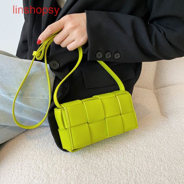 bottegas bags venetas cassette handbags evening green korean version net red w qreh
bottegas bags venetas cassette handbags evening green korean version net red w qreh